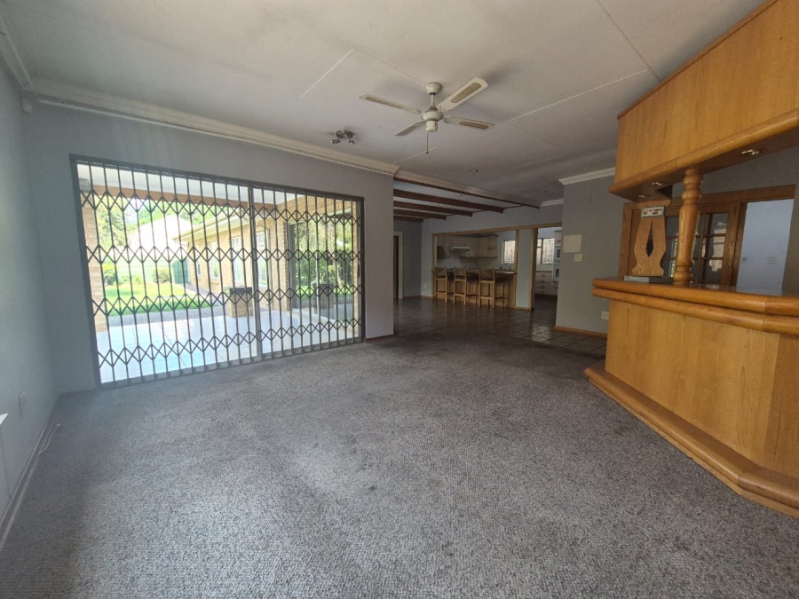3 Bedroom Property for Sale in Three Rivers Proper Gauteng