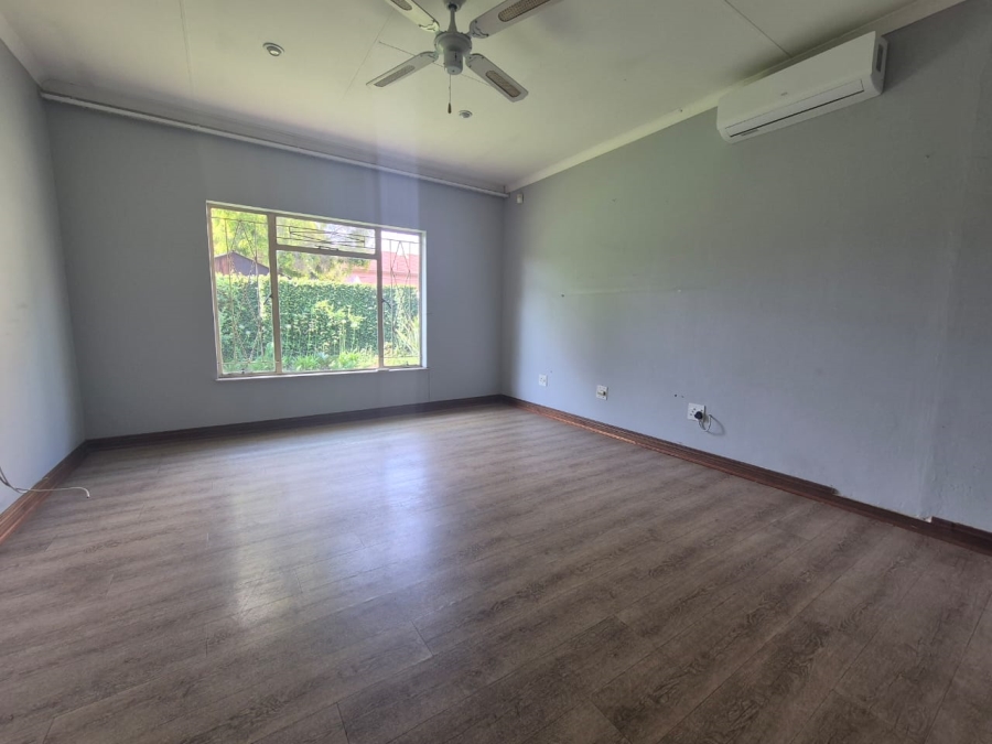 3 Bedroom Property for Sale in Three Rivers Proper Gauteng