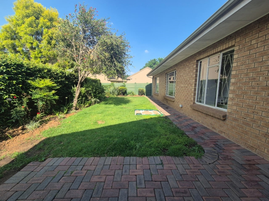 3 Bedroom Property for Sale in Three Rivers Proper Gauteng