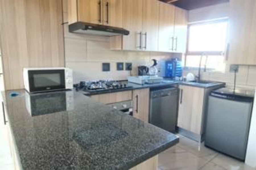 2 Bedroom Property for Sale in Sunninghill Gauteng