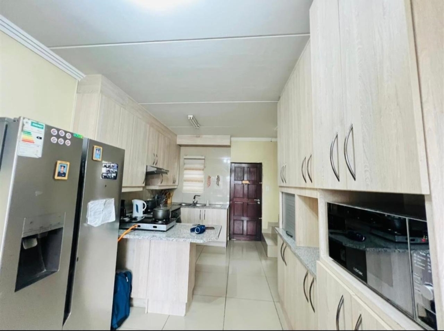 2 Bedroom Property for Sale in Mayberry Park Gauteng