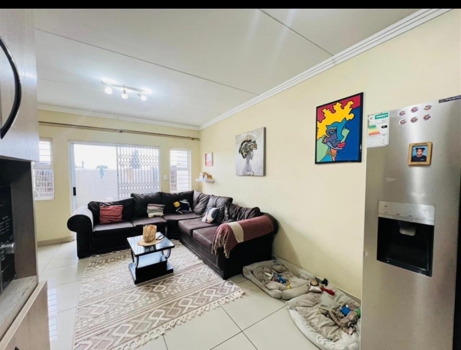2 Bedroom Property for Sale in Mayberry Park Gauteng