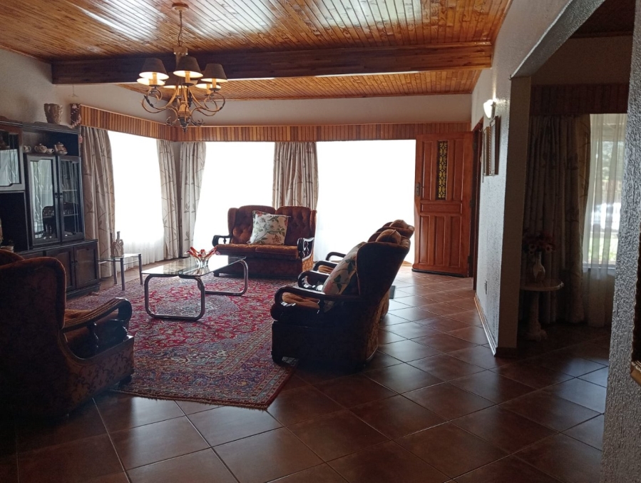 4 Bedroom Property for Sale in Wilbotsdal A H Gauteng