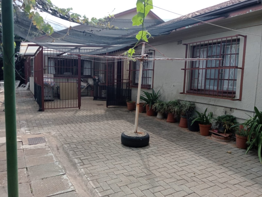 4 Bedroom Property for Sale in Wilbotsdal A H Gauteng