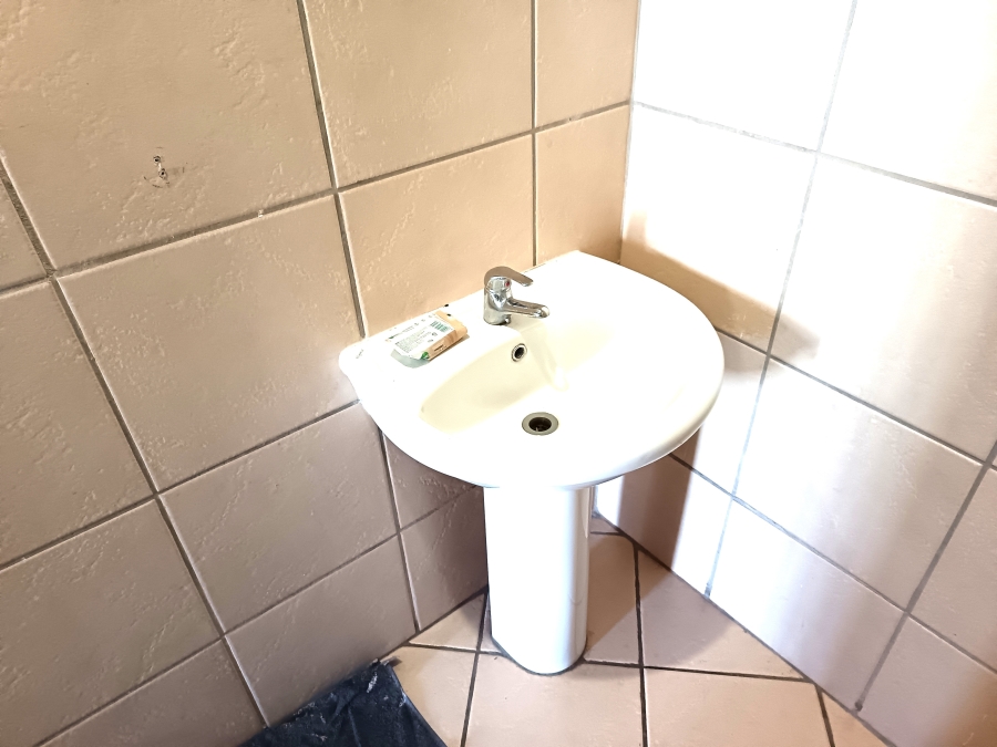 2 Bedroom Property for Sale in Brakpan North Gauteng