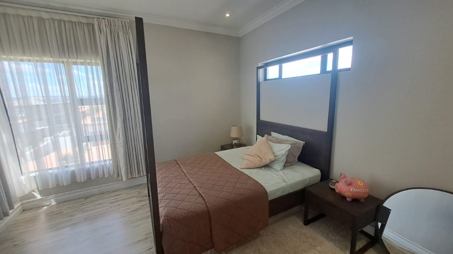 4 Bedroom Property for Sale in Blue Valley Golf Estate Gauteng