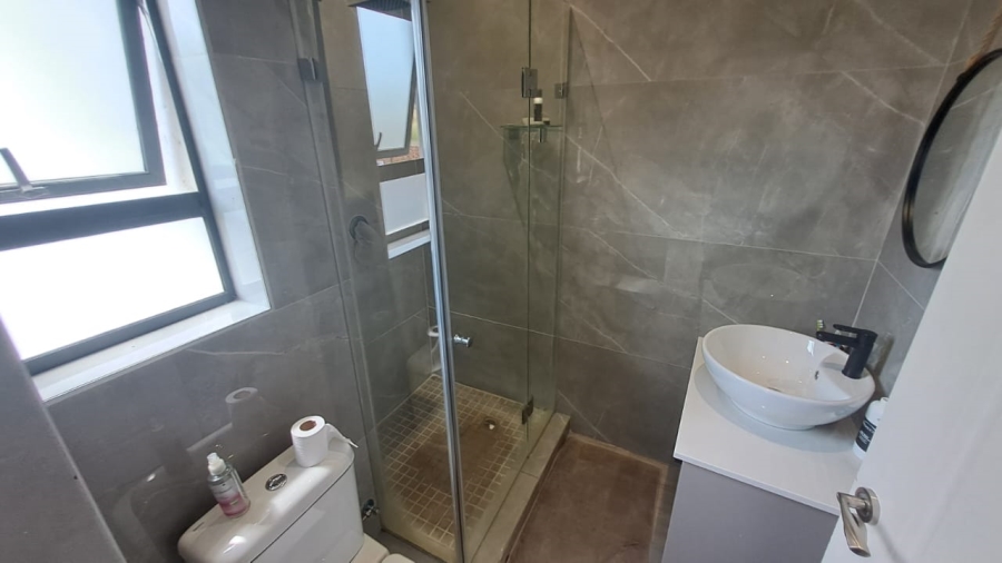 4 Bedroom Property for Sale in Blue Valley Golf Estate Gauteng