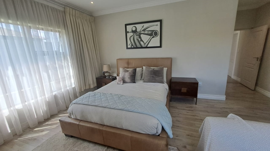4 Bedroom Property for Sale in Blue Valley Golf Estate Gauteng