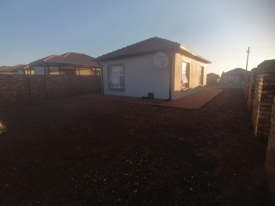 2 Bedroom Property for Sale in Westonaria Gauteng