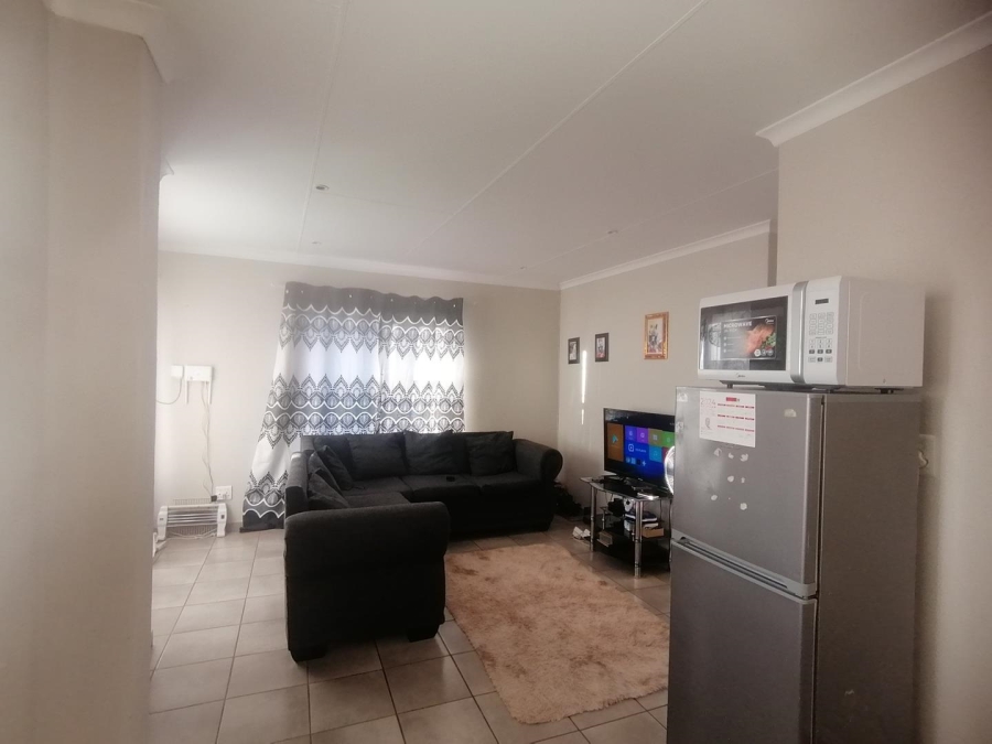 2 Bedroom Property for Sale in Westonaria Gauteng