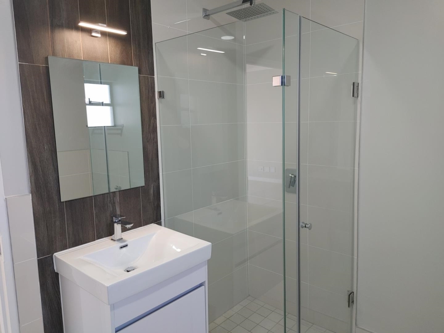 1 Bedroom Property for Sale in Lonehill Gauteng