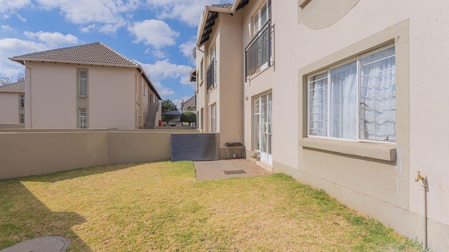 1 Bedroom Property for Sale in Klippoortje Gauteng