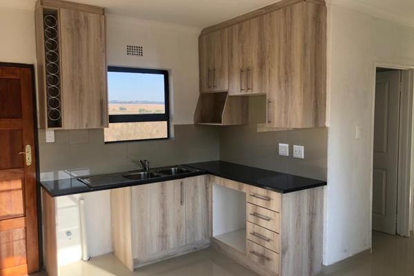 3 Bedroom Property for Sale in Selcourt Gauteng