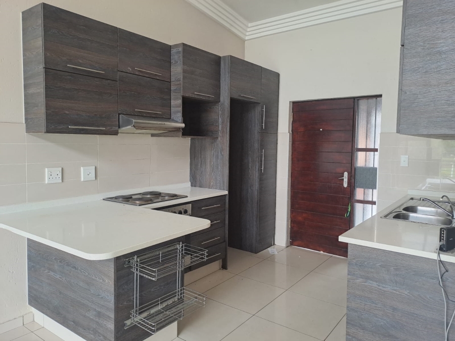 To Let 3 Bedroom Property for Rent in Eveleigh Gauteng