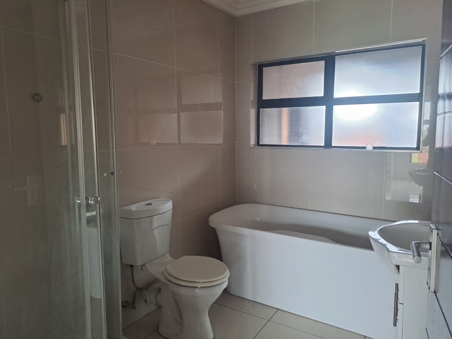 To Let 3 Bedroom Property for Rent in Eveleigh Gauteng