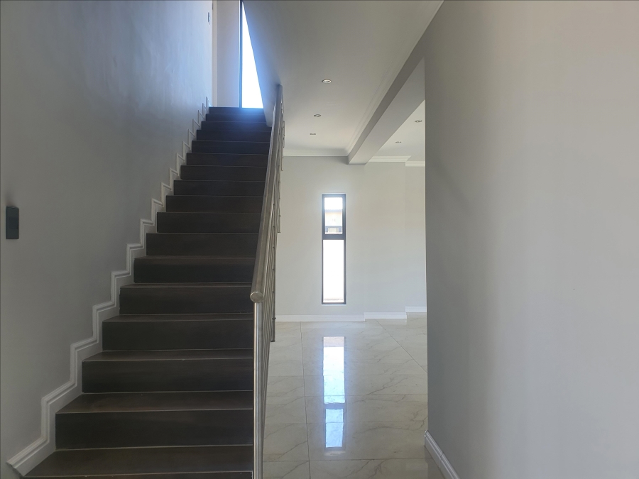 4 Bedroom Property for Sale in Eldo Village Estate Gauteng