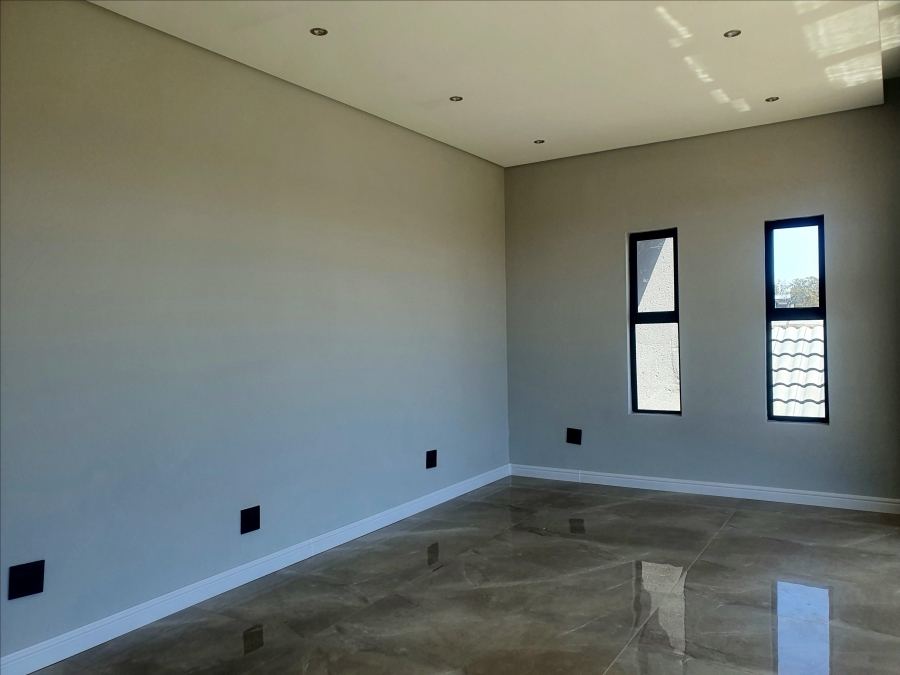 4 Bedroom Property for Sale in Eldo Village Estate Gauteng