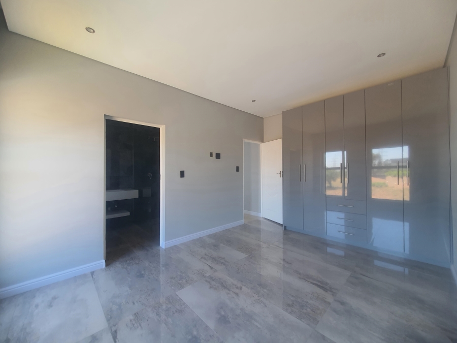 4 Bedroom Property for Sale in Eldo Village Estate Gauteng