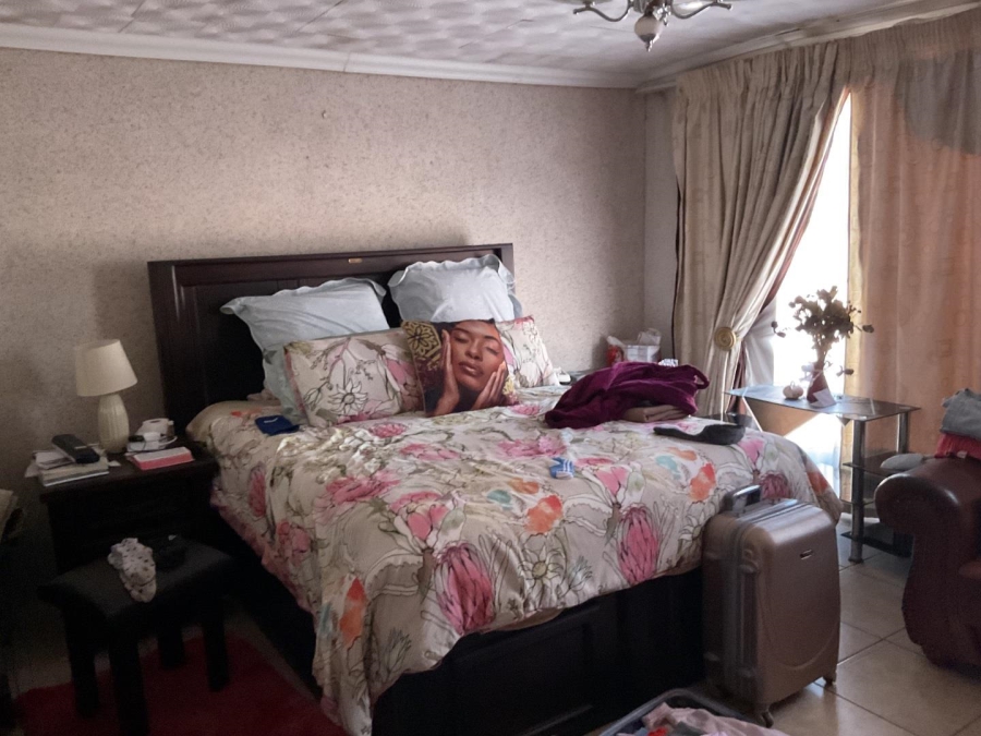 To Let 4 Bedroom Property for Rent in Proclamation Hill Gauteng