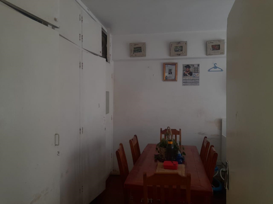 1 Bedroom Property for Sale in Yeoville Gauteng