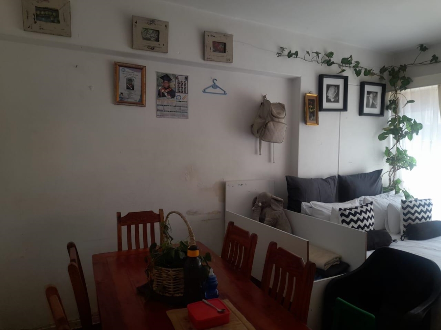 1 Bedroom Property for Sale in Yeoville Gauteng