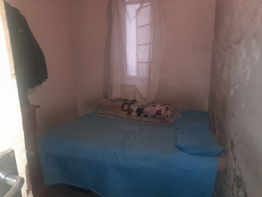 2 Bedroom Property for Sale in Hillbrow Gauteng