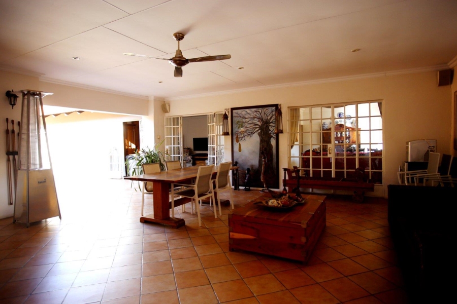 4 Bedroom Property for Sale in Three Rivers Proper Gauteng