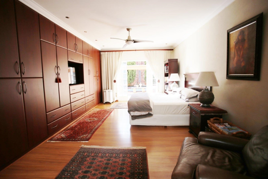 4 Bedroom Property for Sale in Three Rivers Proper Gauteng