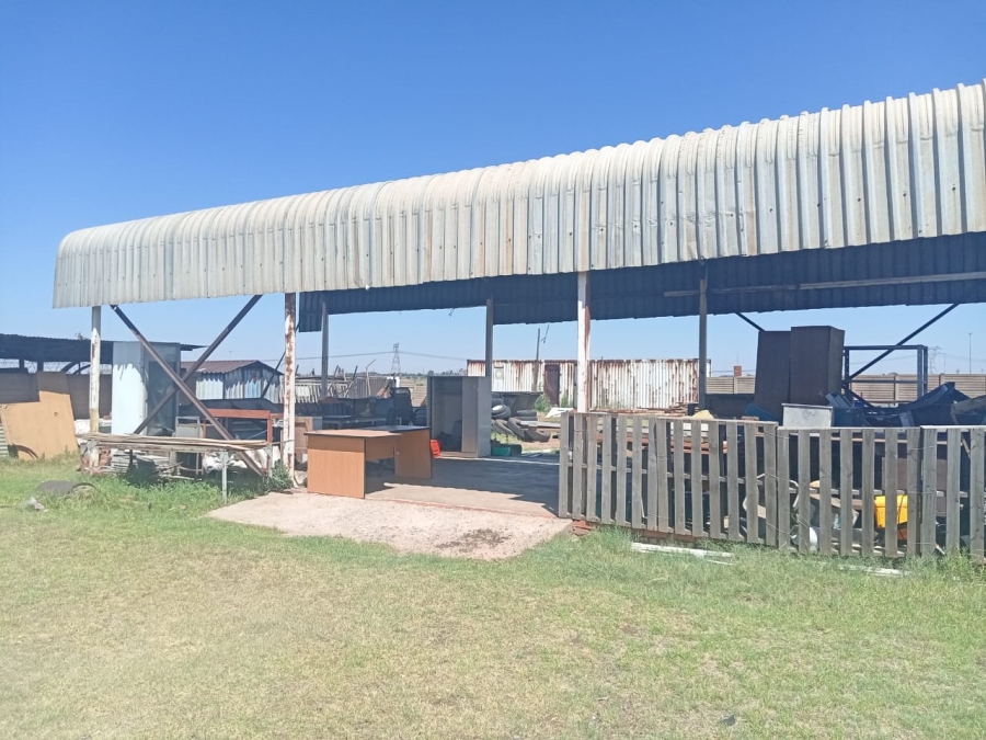 1 Bedroom Property for Sale in Roods Gardens Gauteng