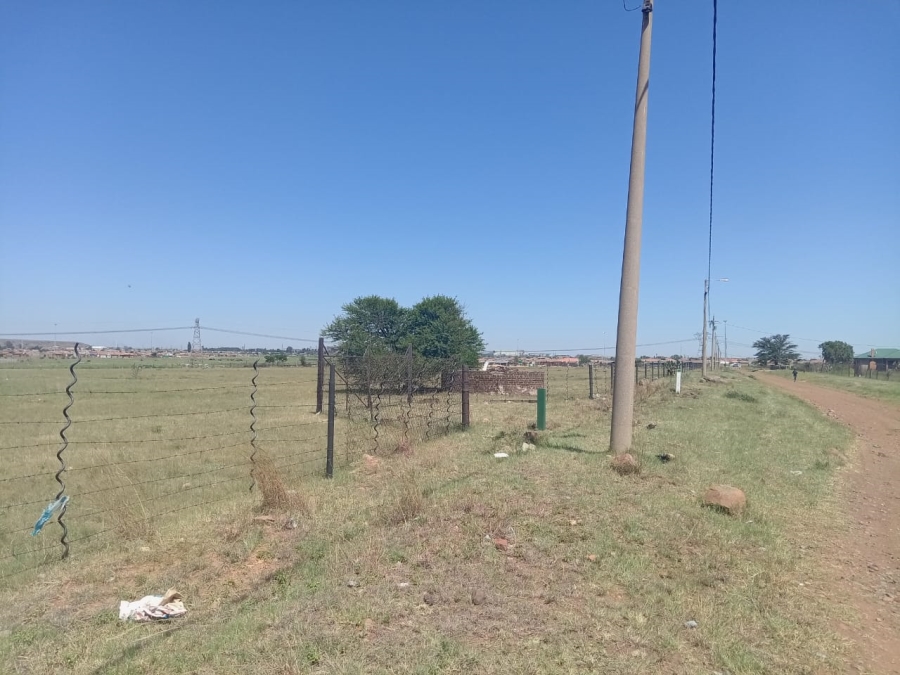 1 Bedroom Property for Sale in Roods Gardens Gauteng