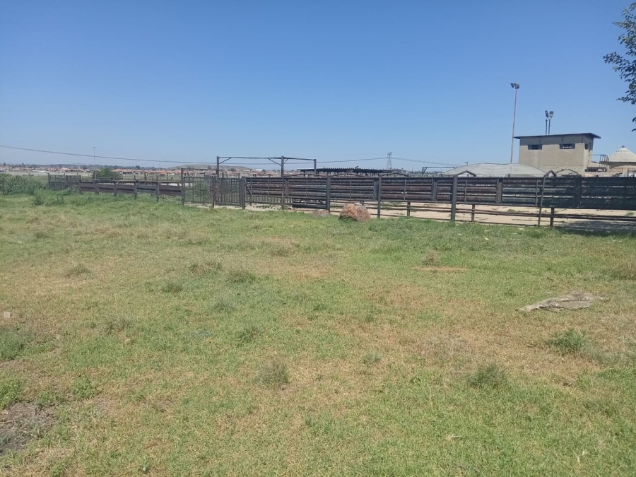 1 Bedroom Property for Sale in Roods Gardens Gauteng