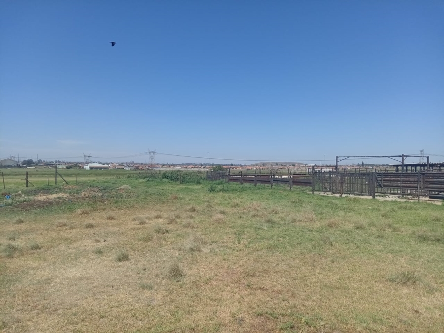 1 Bedroom Property for Sale in Roods Gardens Gauteng
