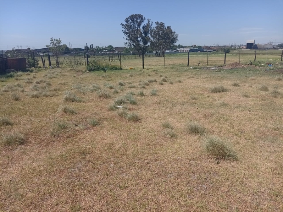 1 Bedroom Property for Sale in Roods Gardens Gauteng