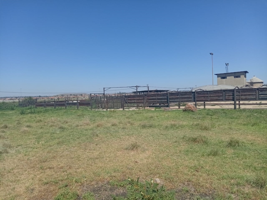 1 Bedroom Property for Sale in Roods Gardens Gauteng