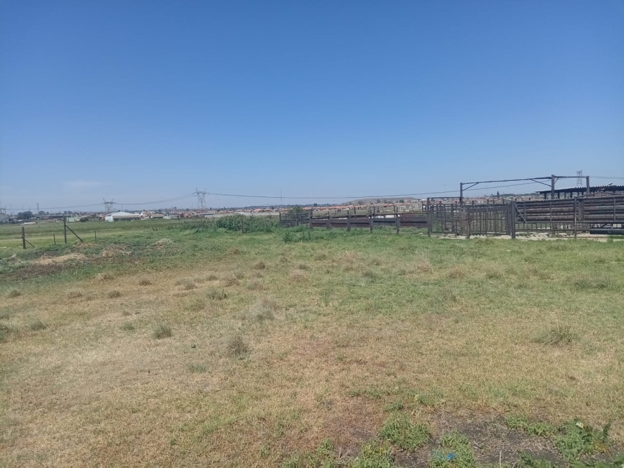 1 Bedroom Property for Sale in Roods Gardens Gauteng
