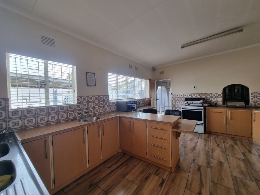 3 Bedroom Property for Sale in Vanderbijlpark SE 6 Gauteng