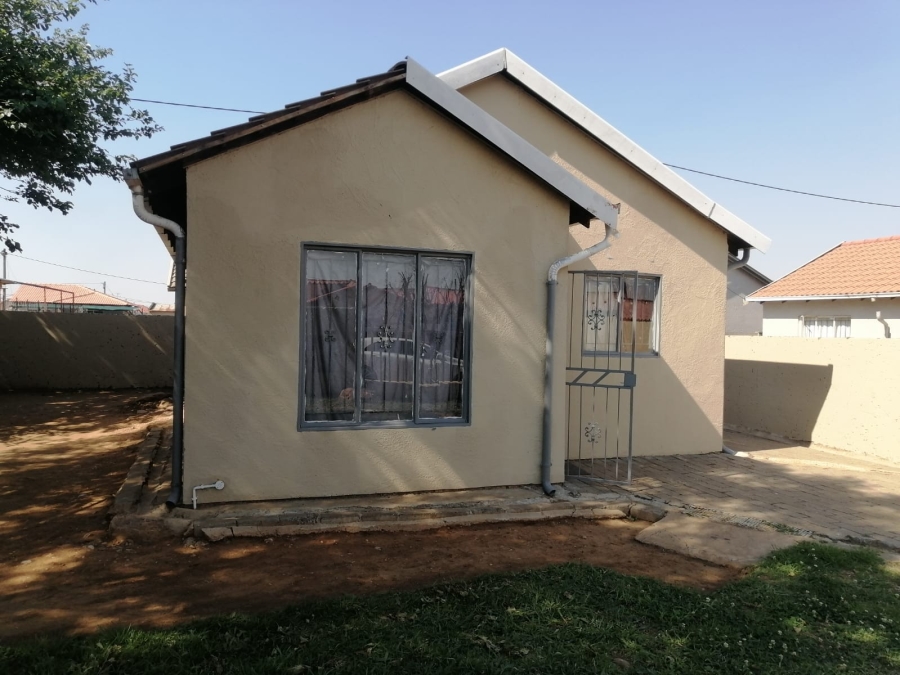 2 Bedroom Property for Sale in Stretford Gauteng
