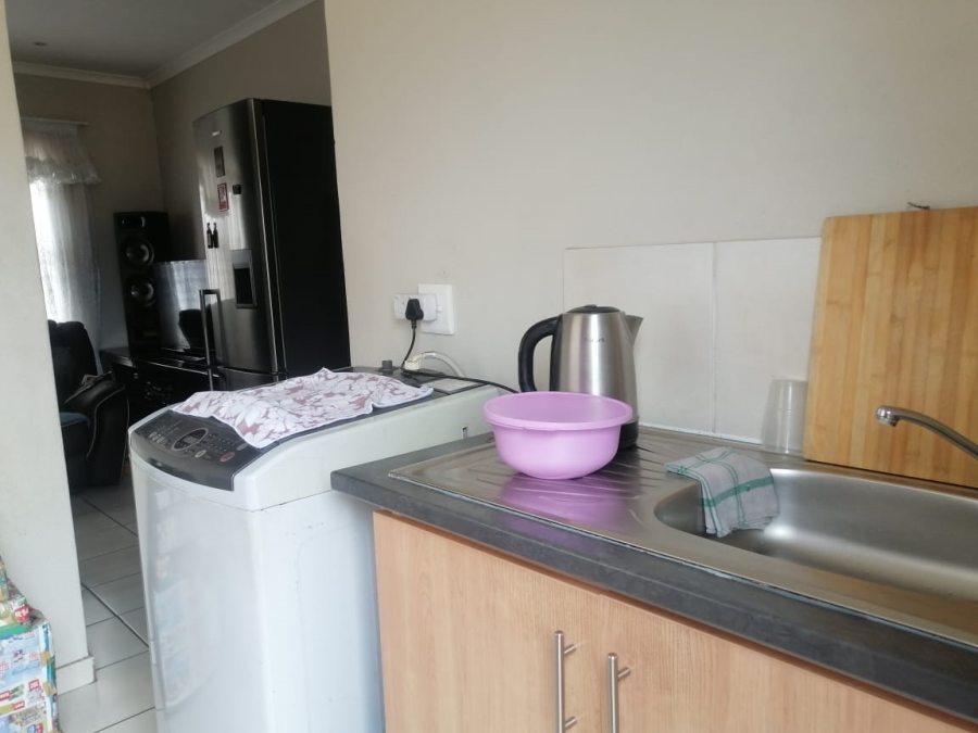 2 Bedroom Property for Sale in Vanderbijlpark CE 4 Gauteng