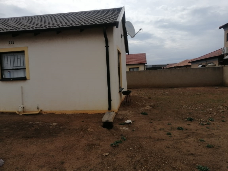 2 Bedroom Property for Sale in Vanderbijlpark CE 4 Gauteng