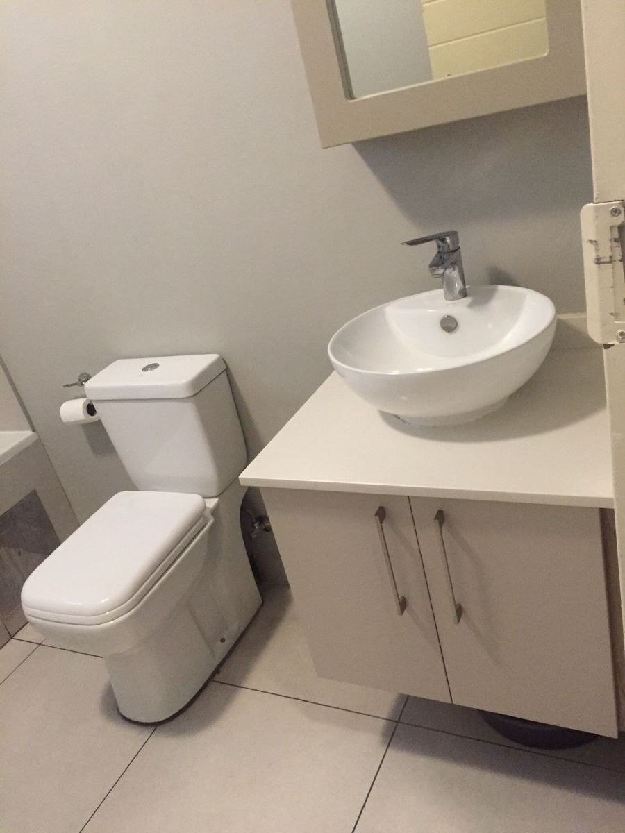 2 Bedroom Property for Sale in Carlswald Gauteng