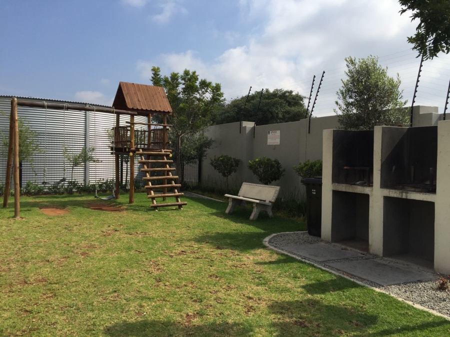 2 Bedroom Property for Sale in Carlswald Gauteng