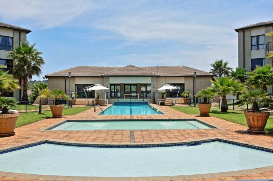 2 Bedroom Property for Sale in Wendywood Gauteng