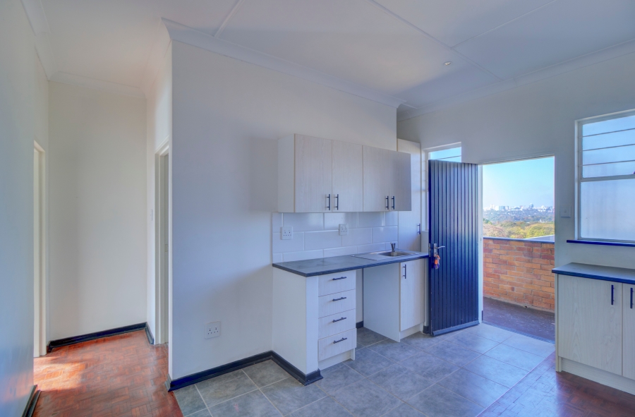 To Let 1 Bedroom Property for Rent in Blairgowrie Gauteng