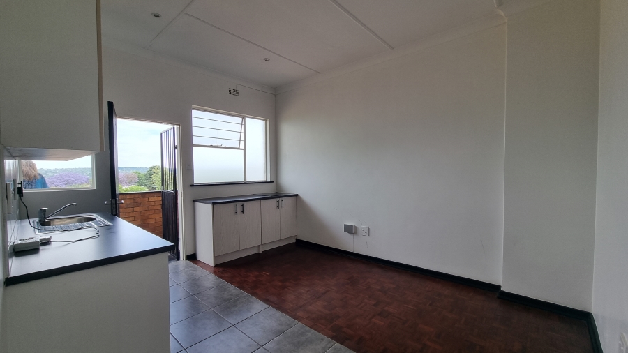 To Let 1 Bedroom Property for Rent in Blairgowrie Gauteng