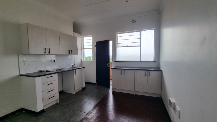 To Let 1 Bedroom Property for Rent in Blairgowrie Gauteng