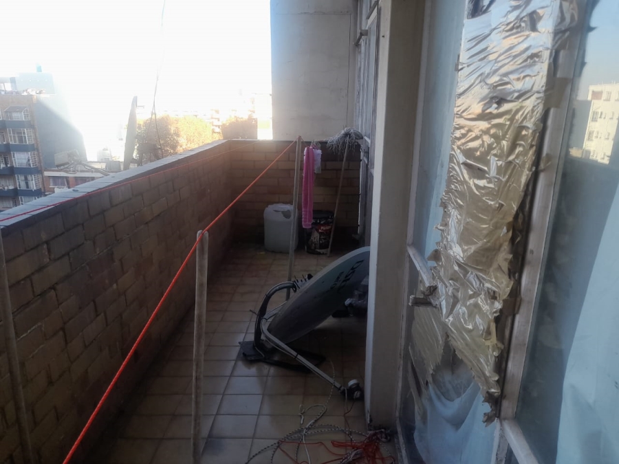2 Bedroom Property for Sale in Hillbrow Gauteng