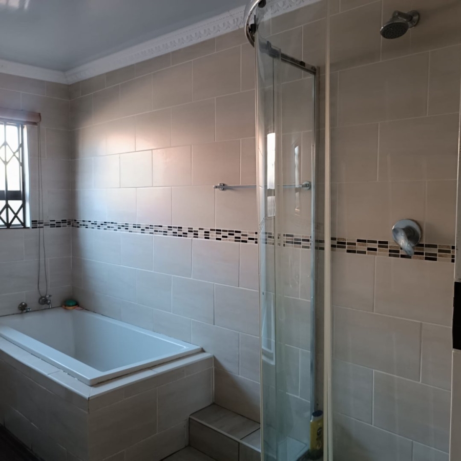 3 Bedroom Property for Sale in Kagiso Gauteng