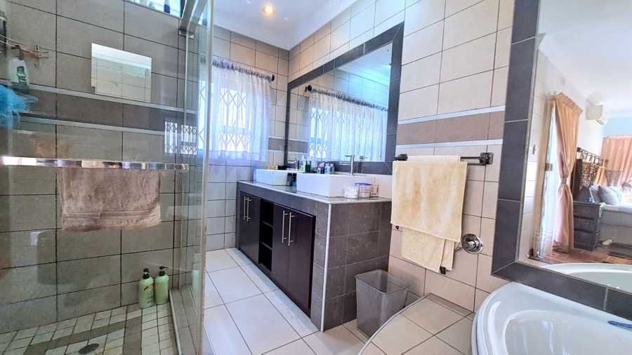 3 Bedroom Property for Sale in Three Rivers Gauteng