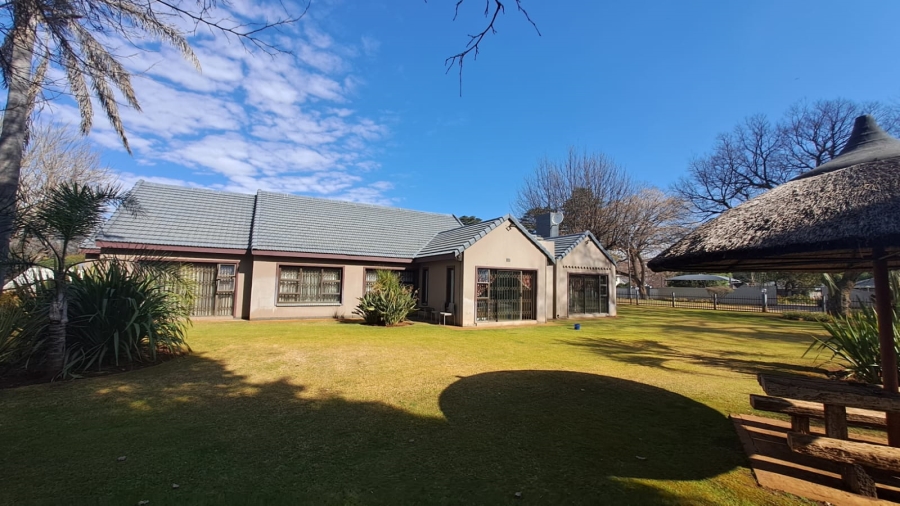 3 Bedroom Property for Sale in Three Rivers Gauteng