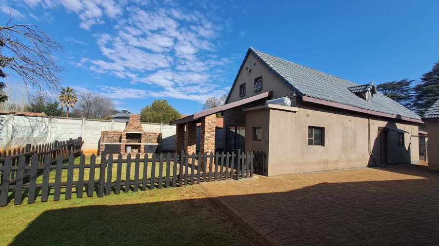 3 Bedroom Property for Sale in Three Rivers Gauteng